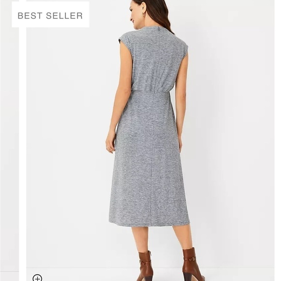 NWT Ann Taylor Mock Neck Blouson Flare Dress Grey Pleated Cap Sleeve Cinched - mordernwear.com NWT Ann Taylor Mock Neck Blouson Flare Dress Grey Pleated Cap Sleeve Cinched - mordernwear.com
